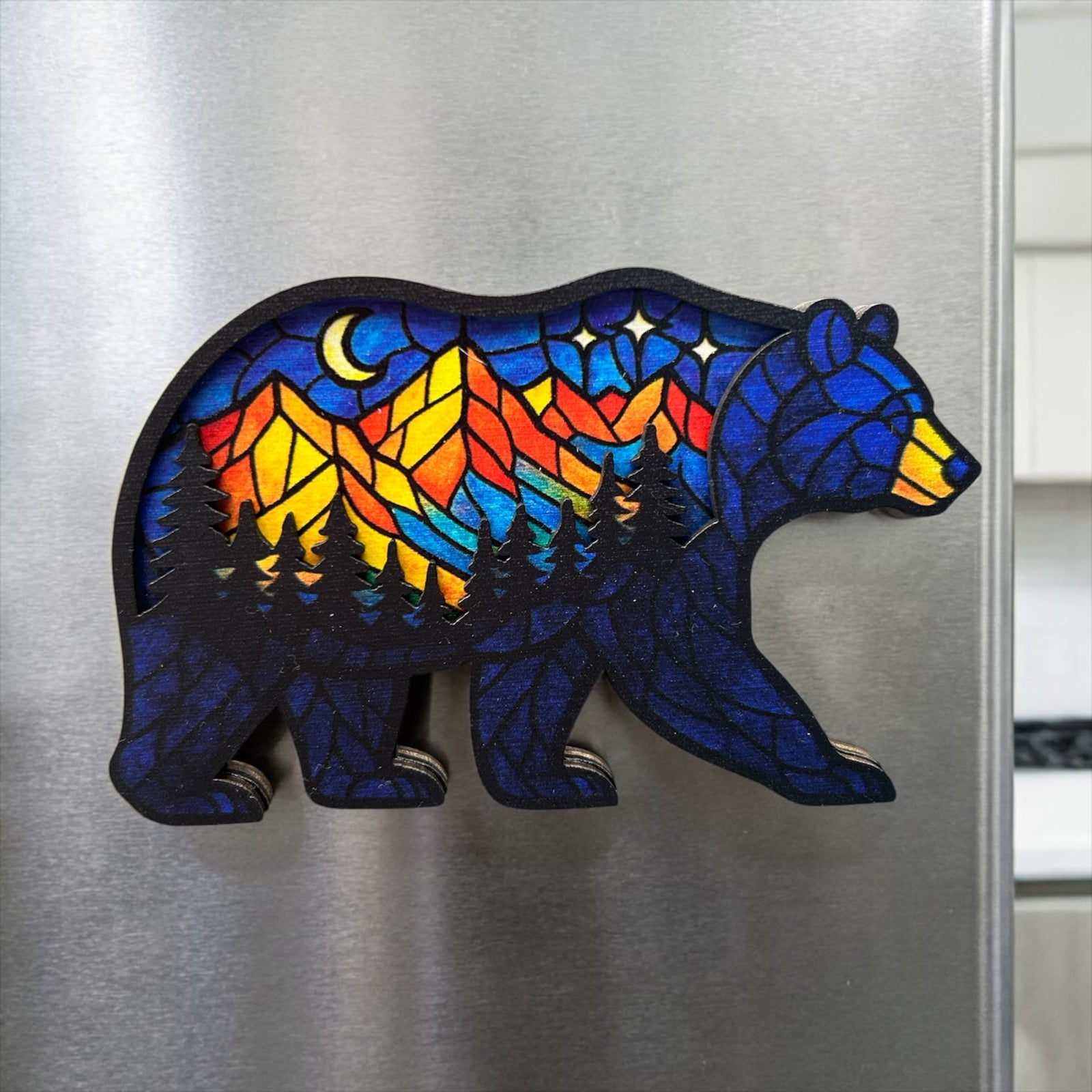 Artistic Bear Wood Magnet            GFT3813
