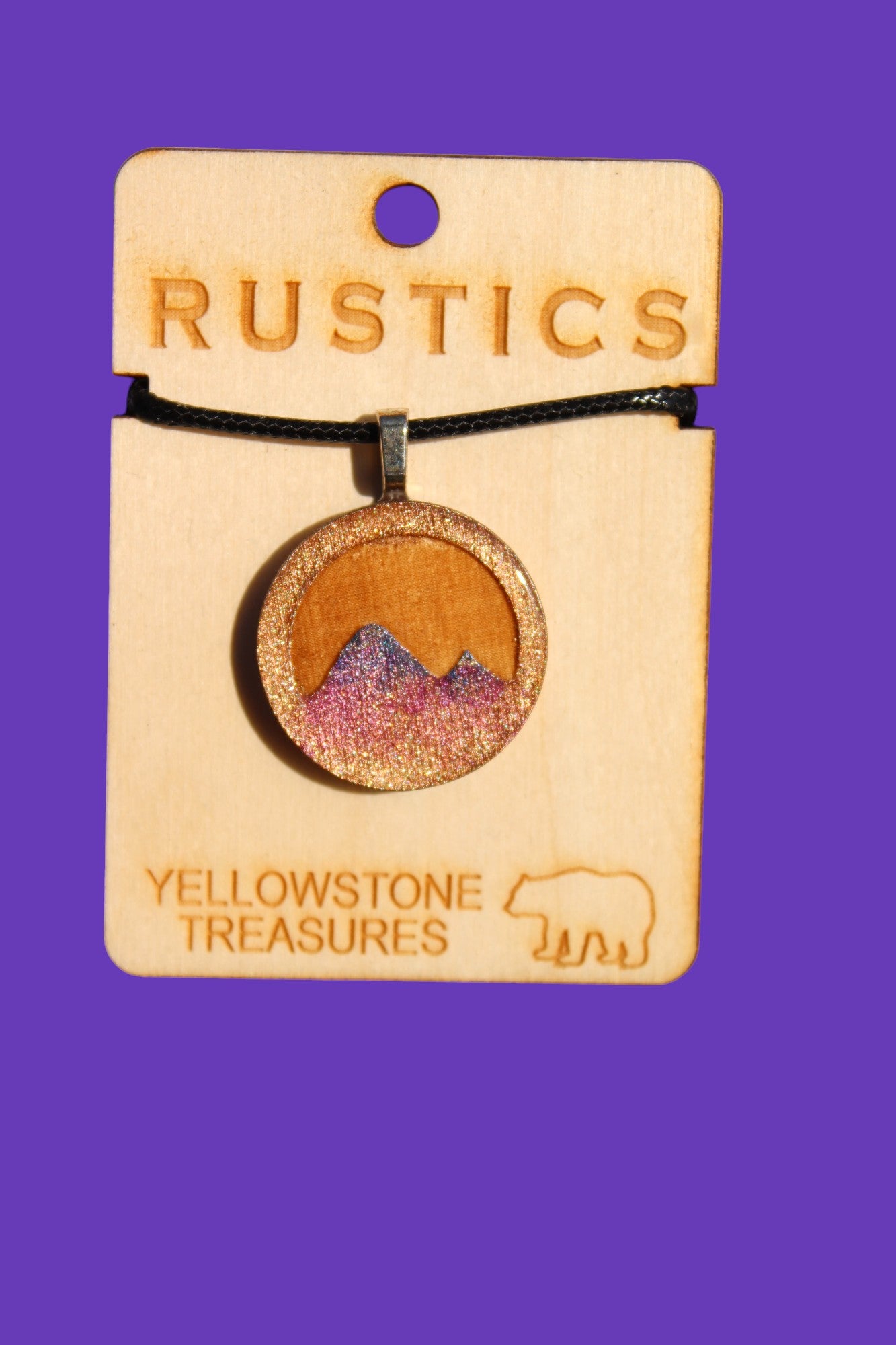 Necklace-Mountain