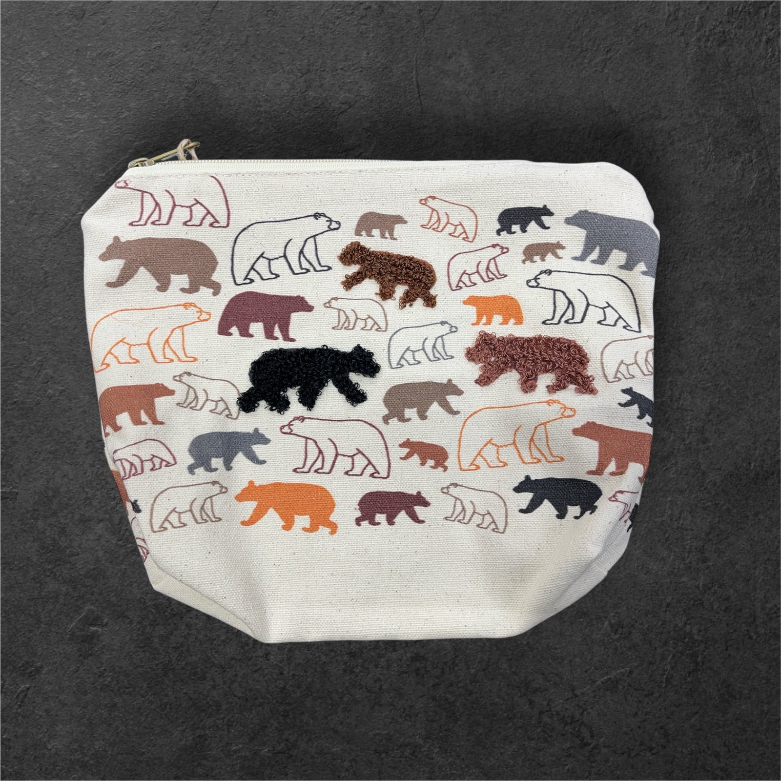 Embroidered Multi Bears Pouch          #05346