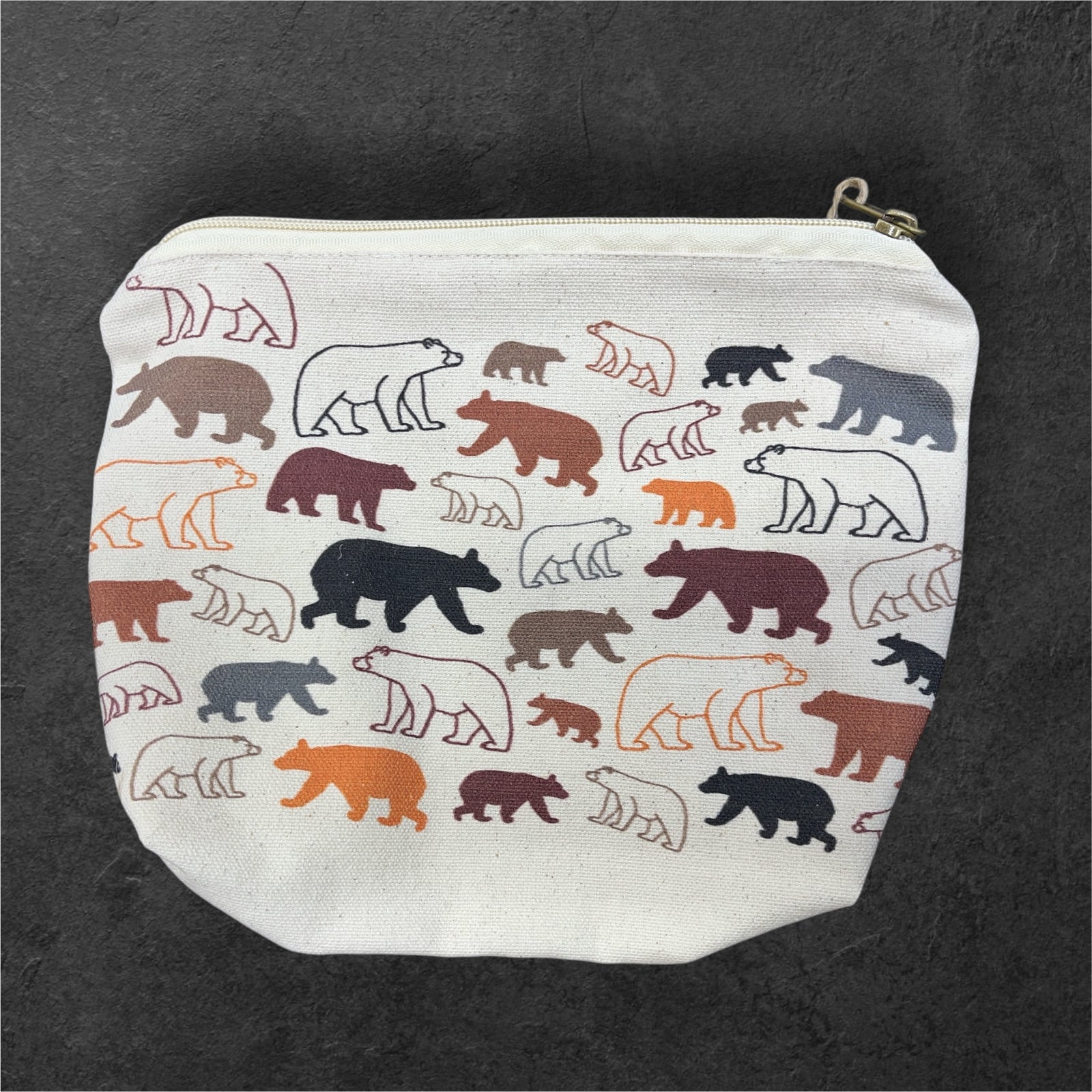 Embroidered Multi Bears Pouch          #05346