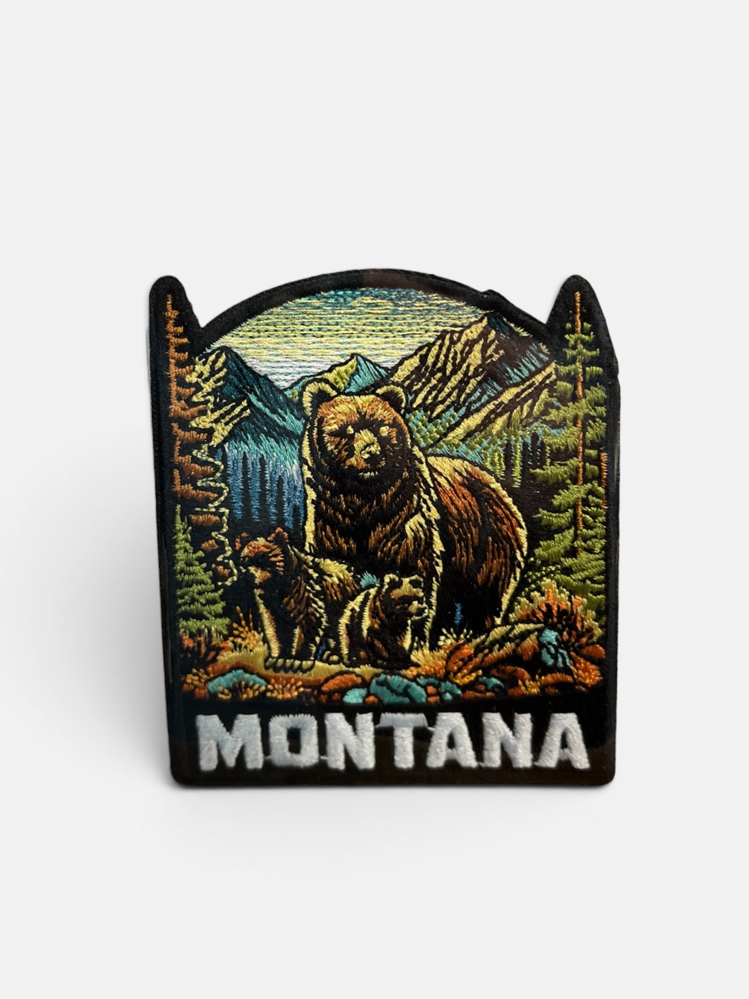 MT Grizzly Bear W/ Cubs Patch           #895-1331