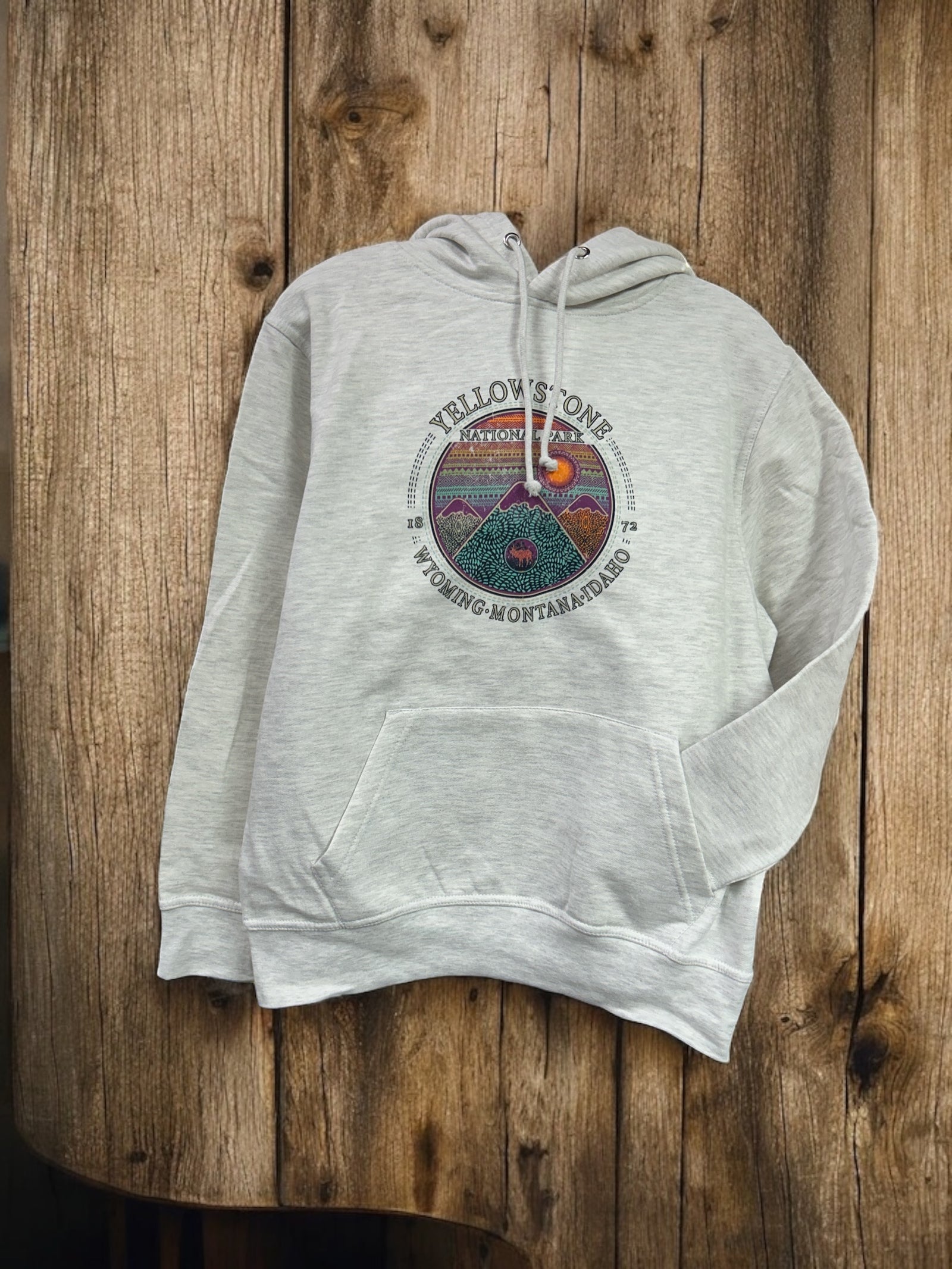 Mtn Paisley Moose Hoodie          #SF18968/CIR MTN PAISLEY MOOSE