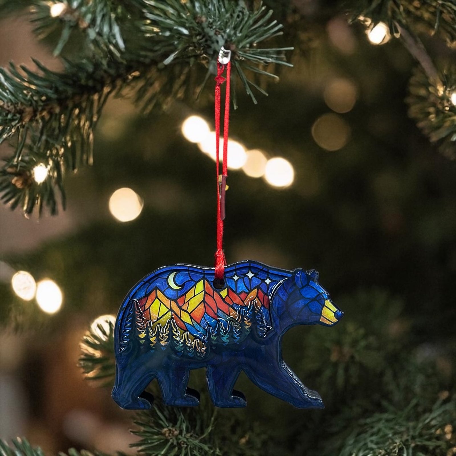 Artistic Bear Wood Ornament            GFT3446